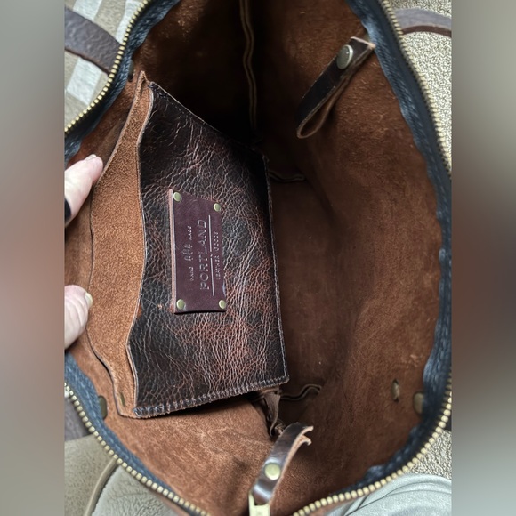 Portland Leather Dark Brown Zippered Tote - Picture 4 of 7